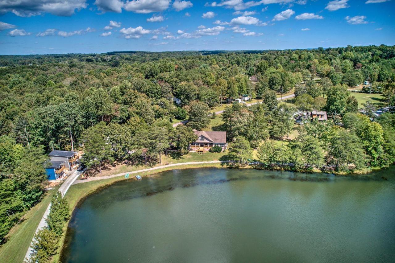 Lakeside Trenton Cabin On 7-Acre Property! Εξωτερικό φωτογραφία